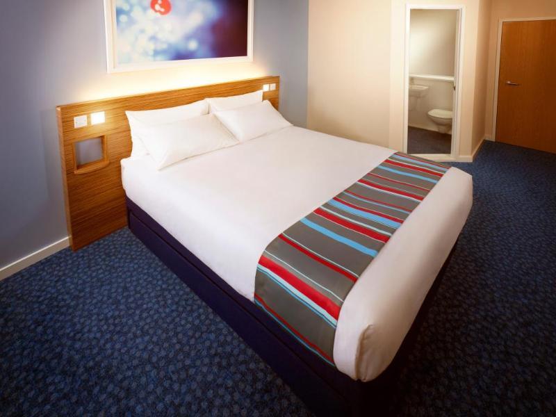 Travelodge Liverpool Stonedale Park Bagian luar foto